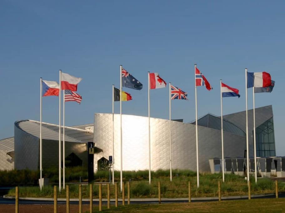 Gite Historique En Normandie Plages Du Debarquement Ver-sur-Mer 外观 照片